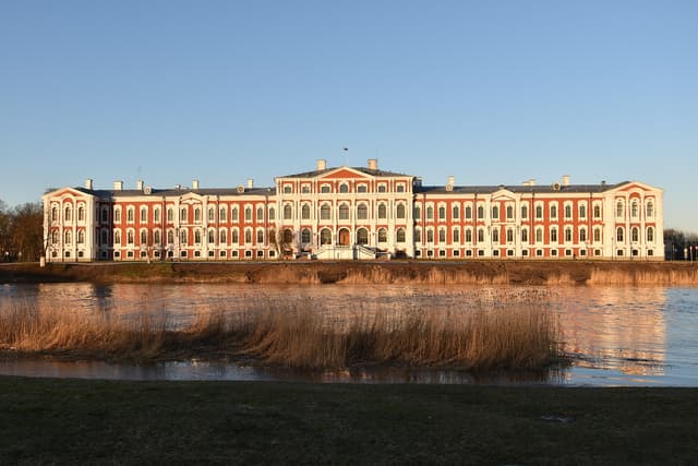 Елгава
